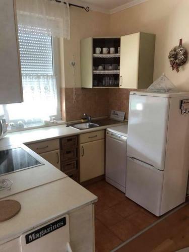 Feh�r Gy�ngy Apartman