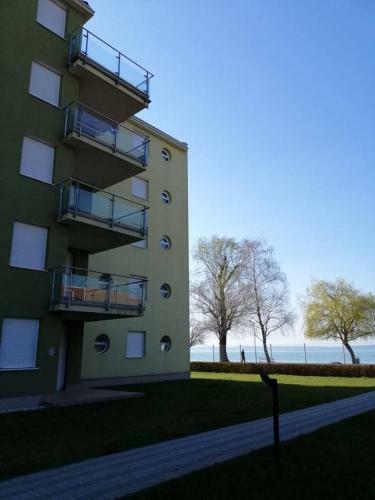 Besz�des 59 Ii. Apartman Si�fok