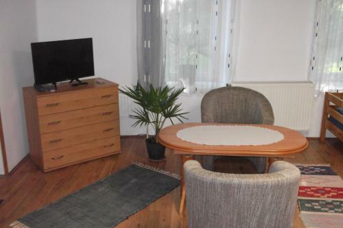 Apartamento R�zsakert Vend�gh�z