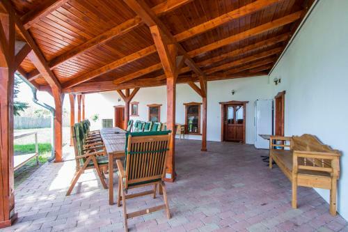 Hostal Nagy K�csag �lm�nyporta
