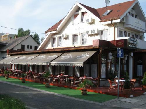 Bed & Breakfast Hermina Panzi�