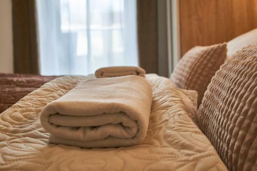 Az�r Apartments - Hostaid