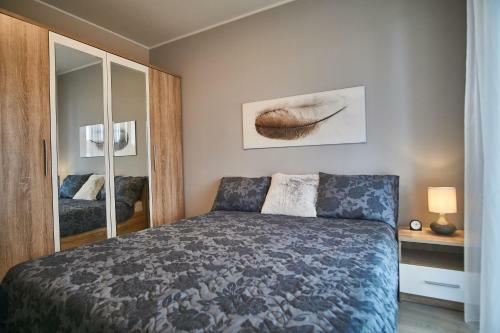 Az�r Apartments - Hostaid