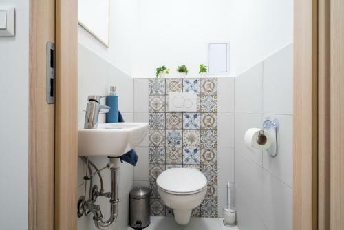 Panor�m�s, T�parti, L�gkondicion�lt Apartman