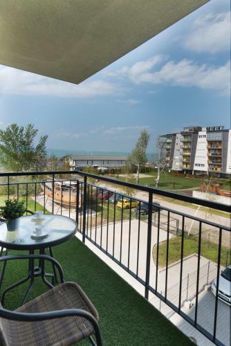 Panor�m�s, T�parti, L�gkondicion�lt Apartman
