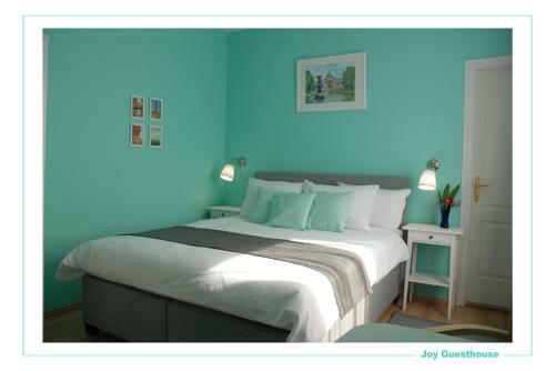 Hostal Joy Guesthouse