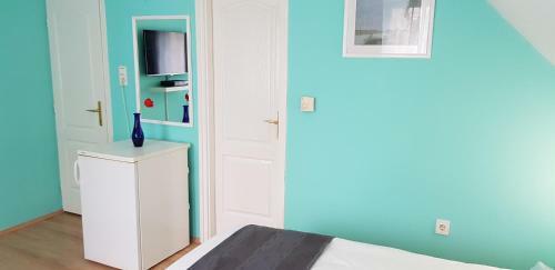 Hostal Joy Guesthouse