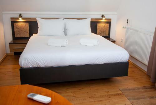 Bed & Breakfast Geszteny�s