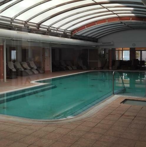 Golden Ball Apartman Mag�nsz�ll�shely