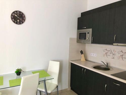 Deluxe Apartments