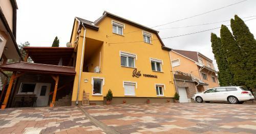 Hostal Lilla Vend�gh�z