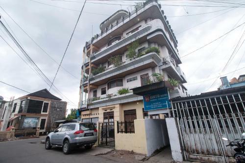 Oyo 3104 Wisata Hotel