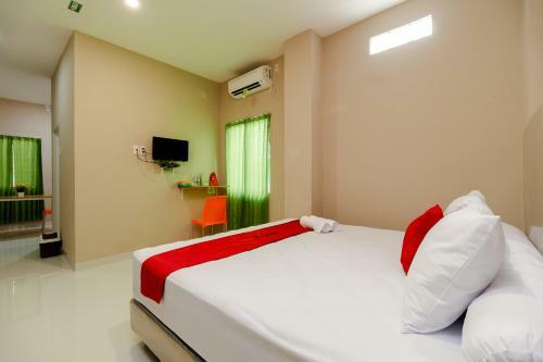 Hostal Reddoorz Syariah @ Panglima Polem Aceh