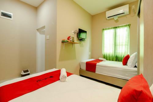 Hostal Reddoorz Syariah @ Panglima Polem Aceh