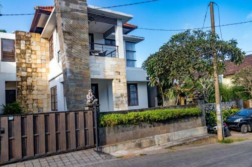 House Villa Bali And Residence