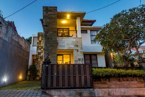 House Villa Bali And Residence