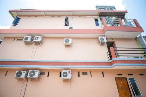 Hotel Oyo Life 3121 Zivana Kost