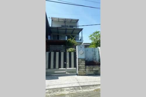 Villa Ratna Ocean View House