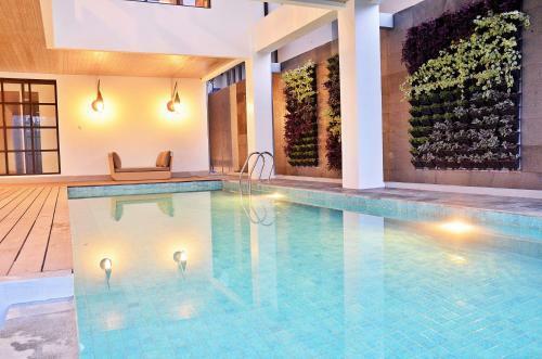 Indah 2 Mountain Villa 8 Bedroom Private Pool