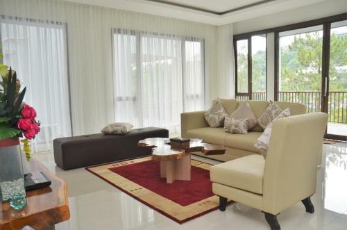 Cempaka 4 Villa 6 Bedroom With A Private Pool