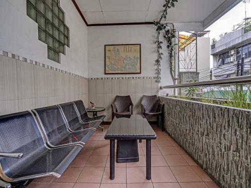 Oyo 90103 Hotel Palem