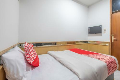 Hotel Oyo 1646 Imelda Residence