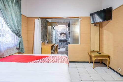 Hotel Oyo 1646 Imelda Residence