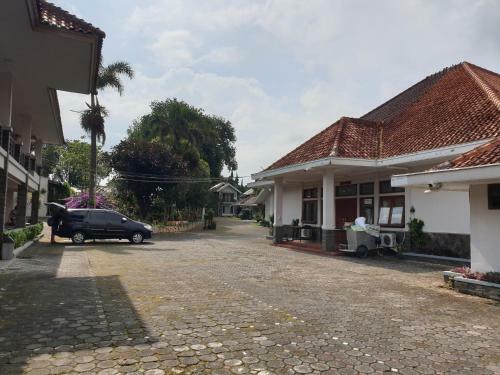 Yehezkiel Hotel Lembang
