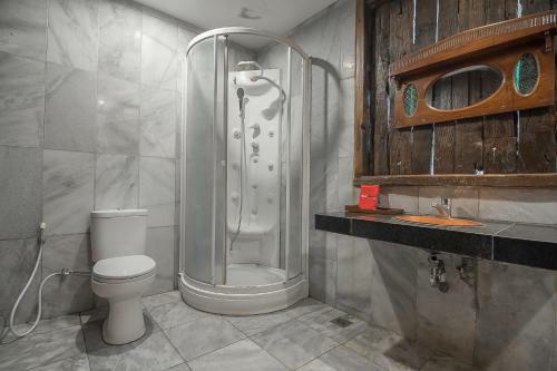 Hotel Reddoorz Resort @ Lembang 2