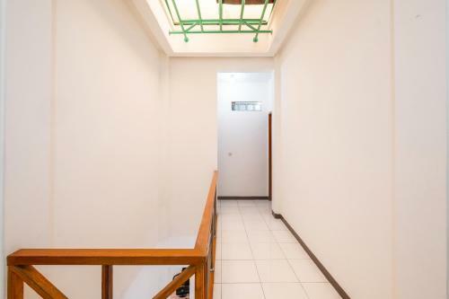 Hotel Oyo 2728 Sinulingga Residence
