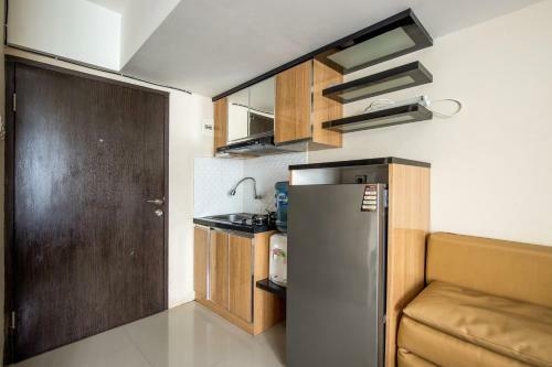 Transit Room At The Jarrdin Apartment