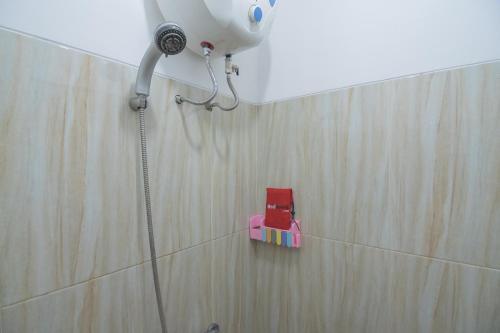 Hotel Reddoorz Near Margahayu Raya
