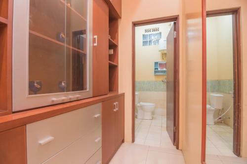 Hotel Reddoorz Near Margahayu Raya