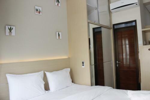Homey Studio Gateway Pasteur Apartment Near Exit Toll By Travelio