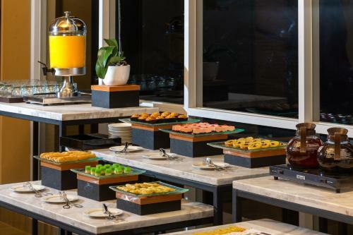 Hotel Santika Pasir Koja Bandung