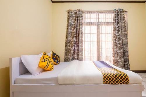Hotel Spot On 2672 Bee M