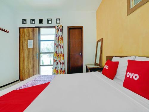 Hotel Oyo 90293 Guest House Cigadung 9a