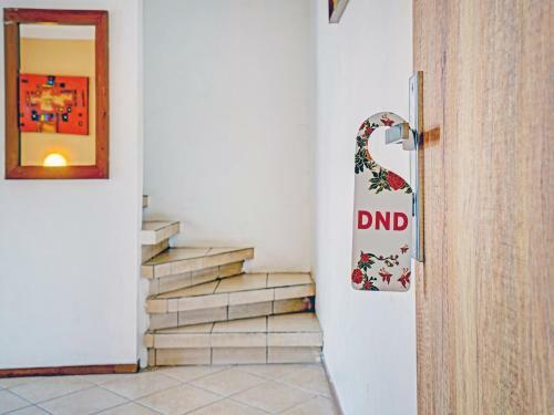 Hotel Oyo 90293 Guest House Cigadung 9a
