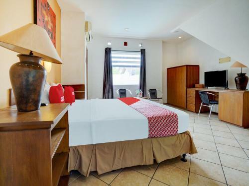 Hotel Oyo 90293 Guest House Cigadung 9a