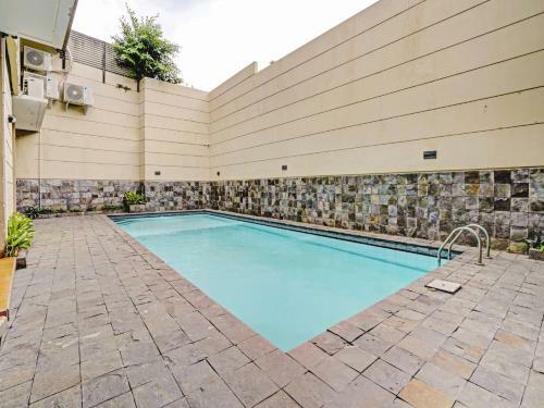 Hotel Oyo 90293 Guest House Cigadung 9a