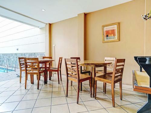 Hotel Oyo 90293 Guest House Cigadung 9a