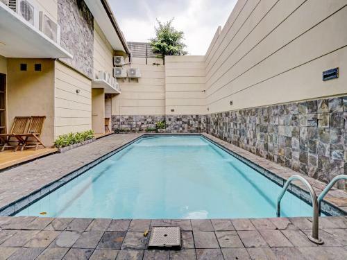 Hotel Oyo 90293 Guest House Cigadung 9a