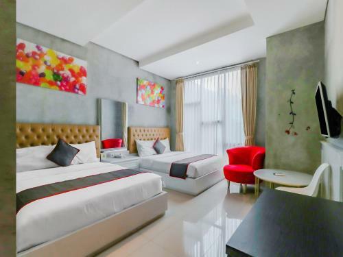 Hotel Collection O 31 The Batik Bed And Coffee Bandung