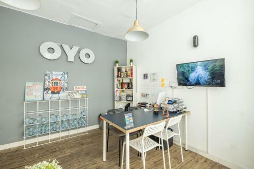 Hotel Oyo 1085 Jarrdin Apartment Cihampelas