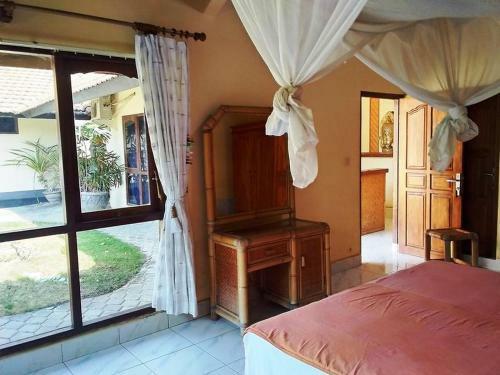 Beach Front Villa Ganesha Located Banjar Beach North Bali Bhv
