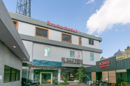 Oyo 3366 Ersha Hotel