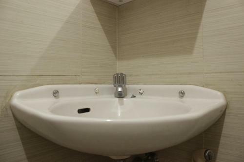 Scenic & Trendy 1br At Gateway Pasteur Apartment By Travelio