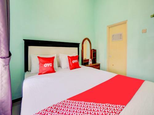 Hotel Oyo 90284 Villa Biru