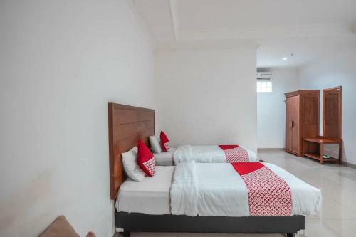 Oyo 686 Bunga Karang Hotel