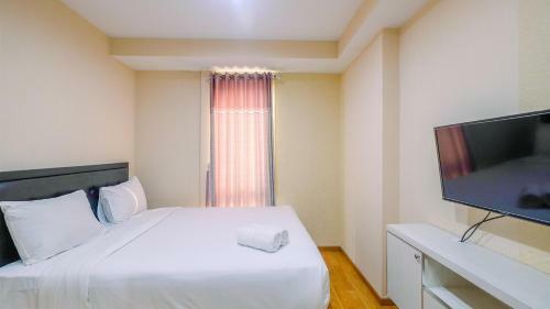Comfy Relaxing Studio Apartment Azalea Suites Cikarang By Travelio
